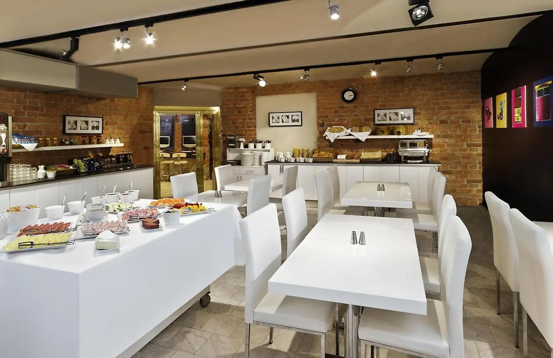 Ibis Styles Stockholm Odenplan-1